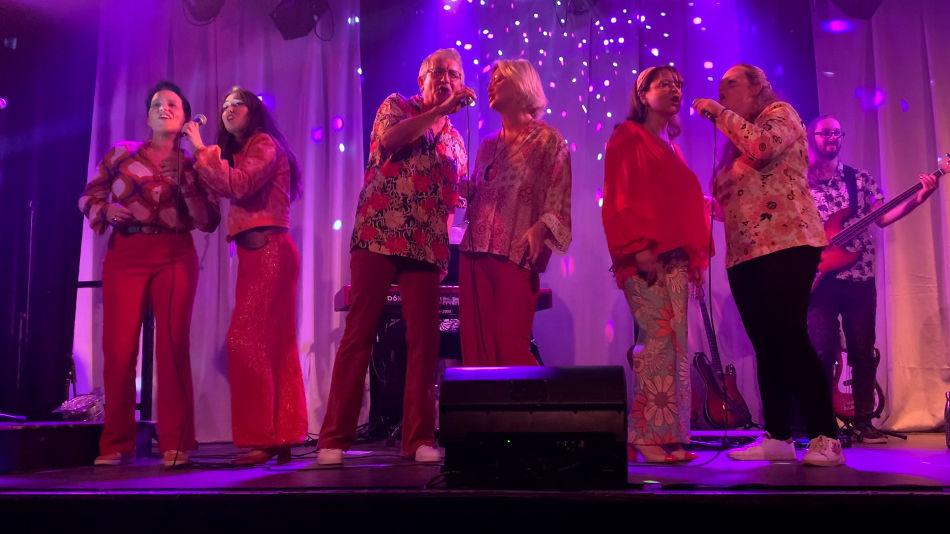 Troupe folie douce 2025